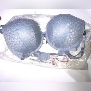 NWT VICTORIA SECRET Leopard baby blue and silver PUSH-UP BRA 36C